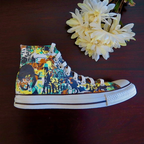 Converse Shoes - CONVERSE Limited Edition Street Style Sneakers Sz9